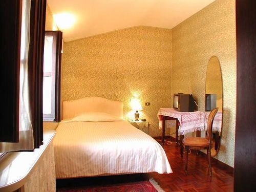 Relais Oroscopo 3* Sansepolcro